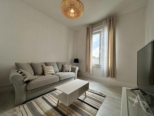 Appartement meublé 3 pièces, Boulevard Juranville !