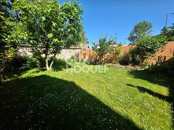 Maison à rénover avec jardin et fort potentiel - Montreuil proche transports