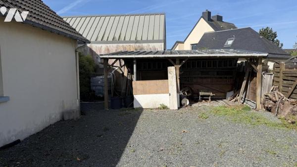 GOUVILLE SUR MER, Bourg, Pavillon avec vie de plain-pied, 3 chambres, 817m² de terrain.