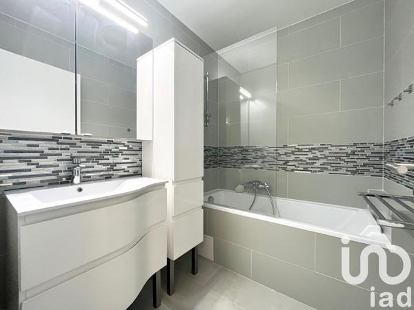 Apartment for sale 3 rooms 65 m² Le Plessis-Robinson