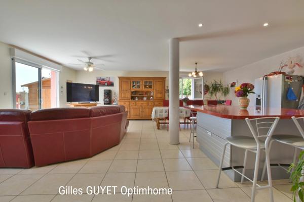 BERNAY,MAISON INDIVIDUELLE T9 ( 177M²) 6 chambres. Terrain de 1000M² env. 329000€