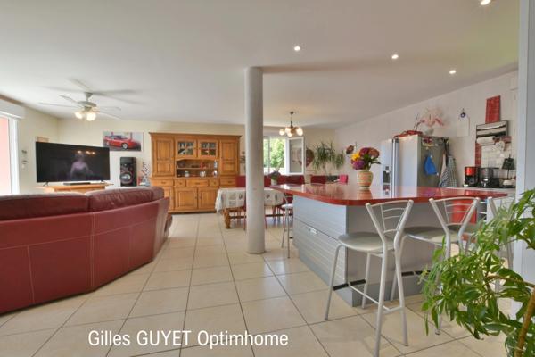 BERNAY,MAISON INDIVIDUELLE T9 ( 177M²) 6 chambres. Terrain de 1000M² env. 329000€