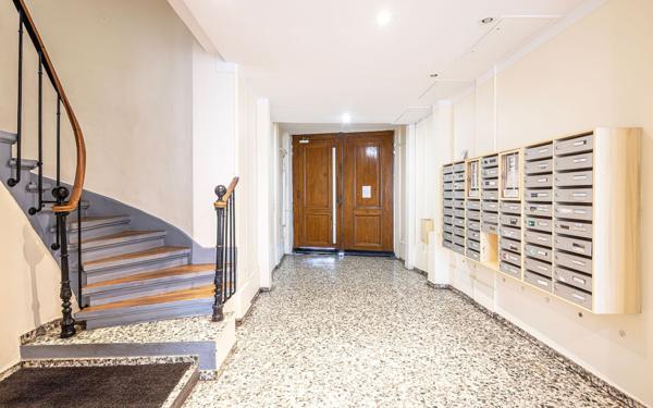 Appartement à vendre    1 pièce • 21,77 m2 Paris 13