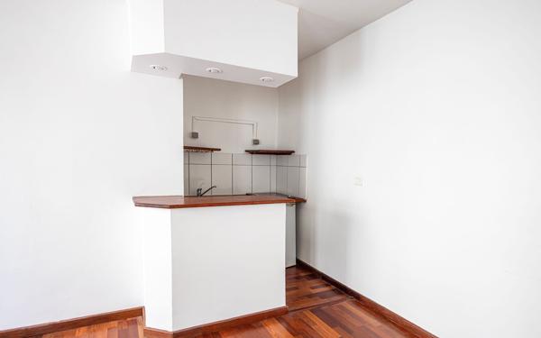 Appartement à vendre    1 pièce • 21,77 m2 Paris 13