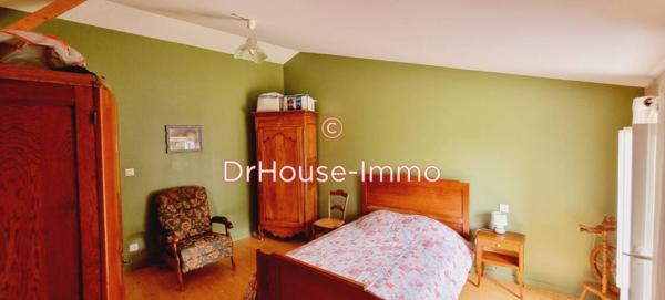 Maison à vendre 10 pièces de 234 m²