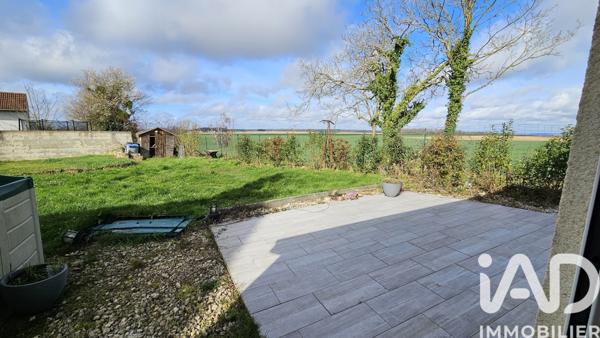 Maison à vendre 6 pièces 111 m² Saint-Cyr-sur-Morin