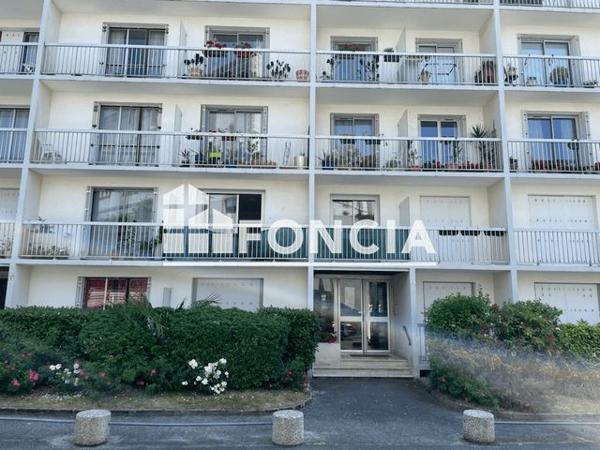 Location Appartement 3 pièces 64.6 m² - 2/4/6/8 RUE STANG AR C'HOAT Quimper 29000