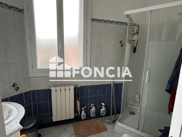 À vendre Appartement 6 pièces 121.93 m² - Marseille 13005