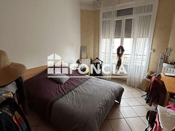 À vendre Appartement 6 pièces 121.93 m² - Marseille 13005