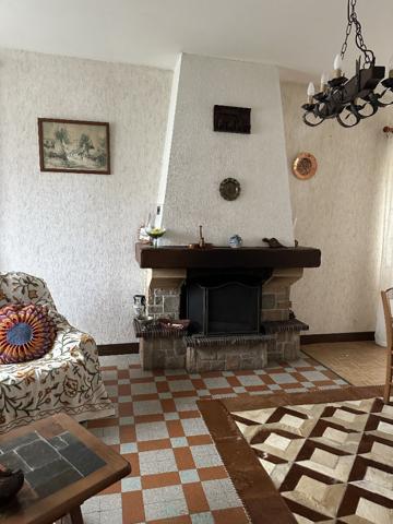 Maison familiale 4 chambres – Fort potentiel à 5 min de Bourgtheroulde