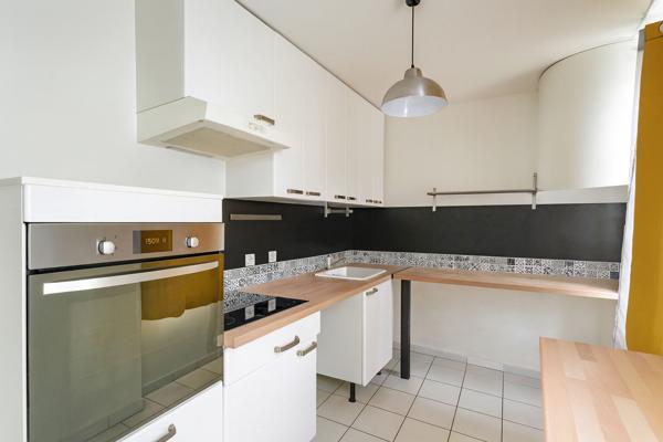 Amiens Hyper Centre Duplex 89 m² + 2 places de parking 3 chambres