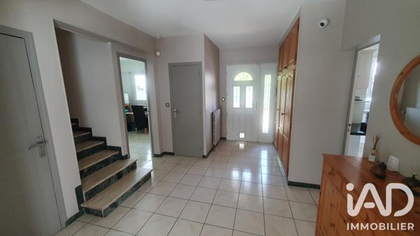 Maison à vendre 9 pièces 252 m² Villeneuve-le-Roi