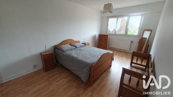 Maison à vendre 9 pièces 252 m² Villeneuve-le-Roi
