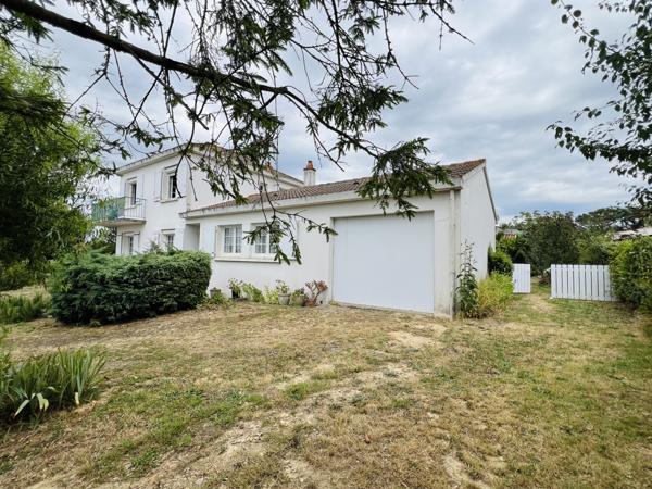 Saint-Révérend (85220) Maison 3 chambres St Révérend