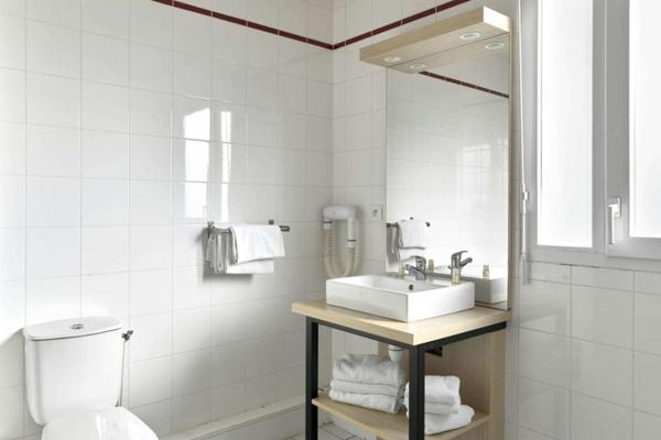 INVESTISSEMENT LOCATIF  Saint-Cyr-lÉcole  Résidence Affaires Zenitude Versailles Saint-Cyr-lÉcole  6 % de rentabilité