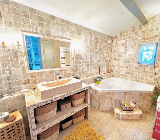 Maison T4 90 m2, jardin, garage, terrasse, atelier