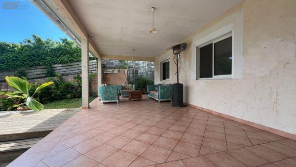 Maison à vendre à Saint-Denis à la Réunion (97400), ref : 97405/180   
Colline des camélias
