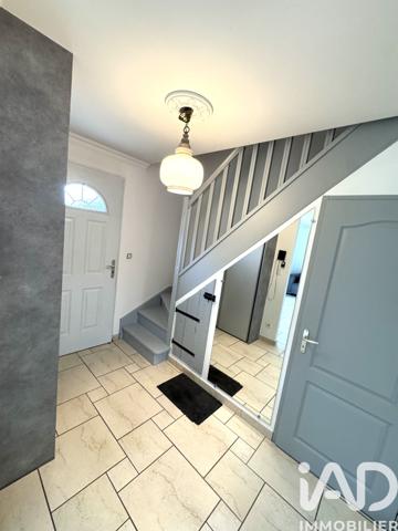 Maison à vendre 6 pièces 180 m² Arenthon