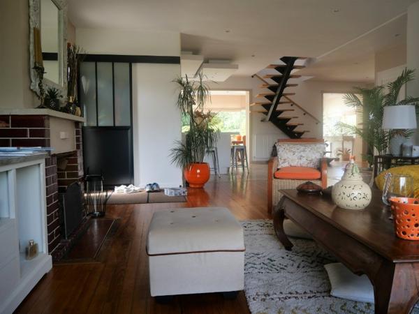 Jolie maison entièrement rénovée T4 avec studio indépendant 160 m²