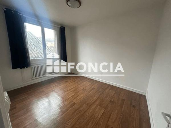 À vendre Local commercial 1150 m² - ÉTampes 91150