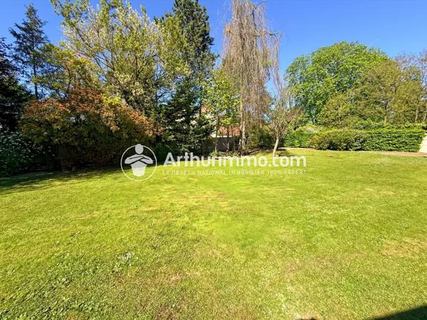 Vente                                                      Propriété
                        
                     10 pièces                      344 m2                     à Soisy-sur-Seine