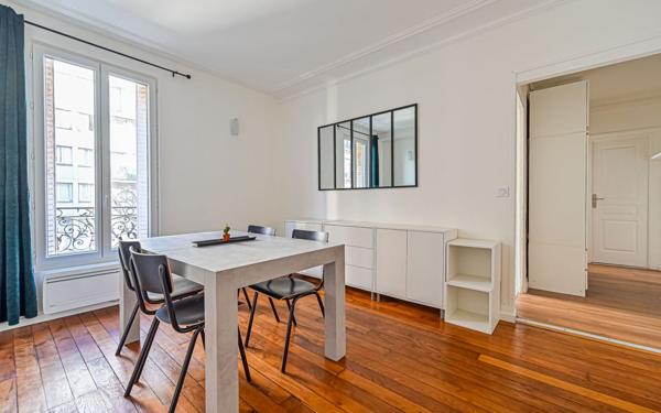 Appartement à louer    3 pièces • 52 m2 Paris 17