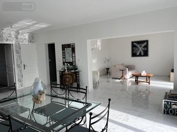 Maison à vendre à Saint-Doulchard dans le Cher (18230), ref : 18005-1565