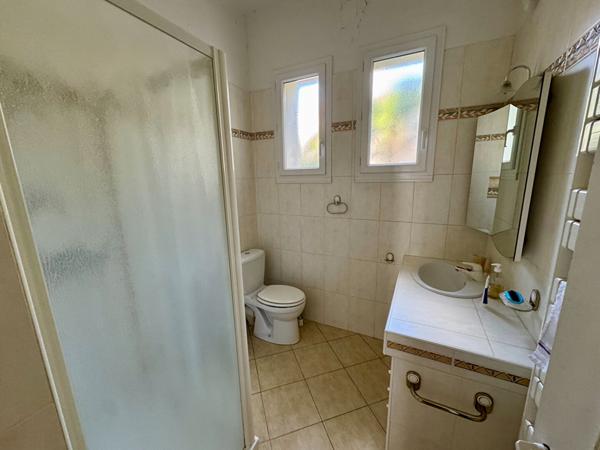 Maison Nimes 6 pièce(s) 150 m2