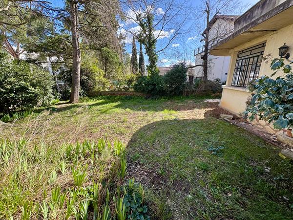 Maison Nimes 6 pièce(s) 150 m2