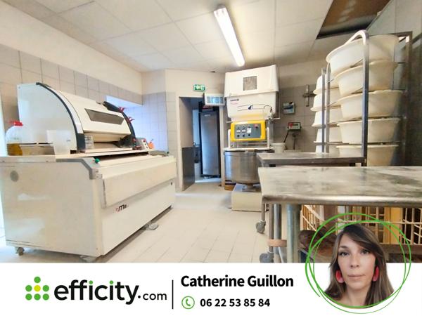 Fonds De Commerce - 100 m²