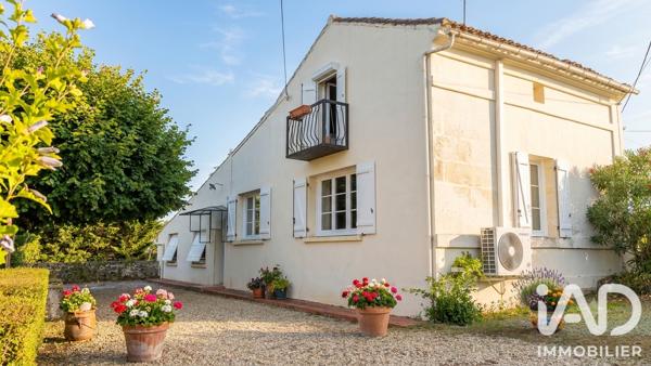 Maison à vendre 4 pièces 99,1 m² Saint-Même-les-Carrières