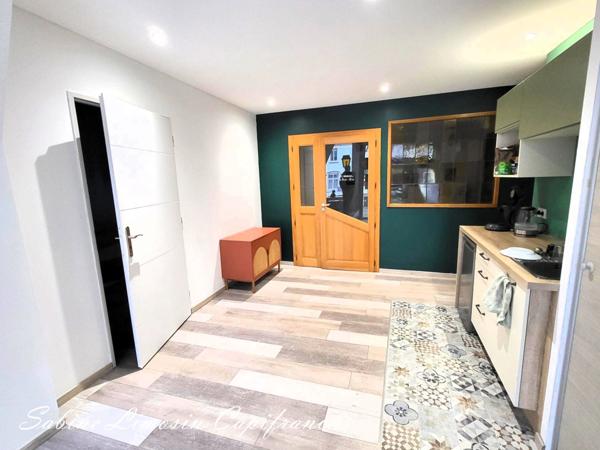 Local/bureau à vendre DELLE (90)