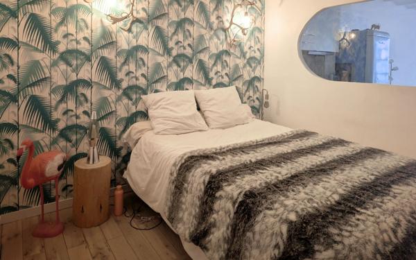 Appartement à vendre    2 pièces • 53 m2 Paris 11