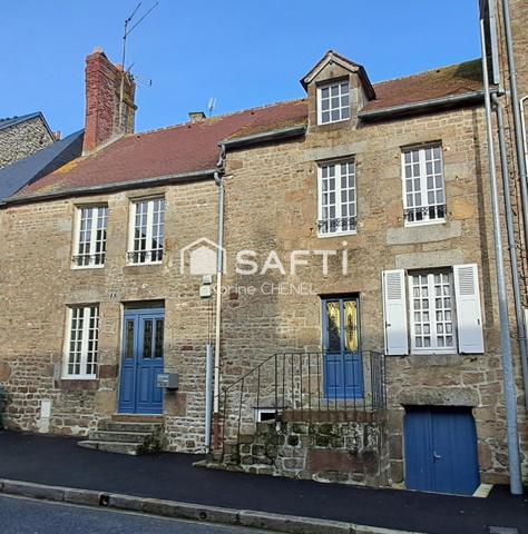 Maison de ville, 3 suites, cour privée