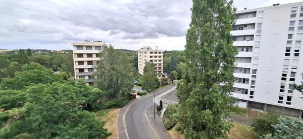 Appartement 2 pièces à vendre dans résidence recherchée avec Ascenseur, Quartier Remicourt SAINT QUENTIN (02)