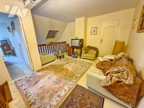 RARE à OLIVET Appartement en DUPLEX 4ème et 5ème  étage d'une surface habitable de 139.52 m²