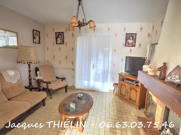 AU CALME DE LA CAMPAGNE, A 3 KMS DU COEUR DE LONGUÉ