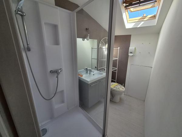 Immeuble Doue En Anjou 6 pièce(s)