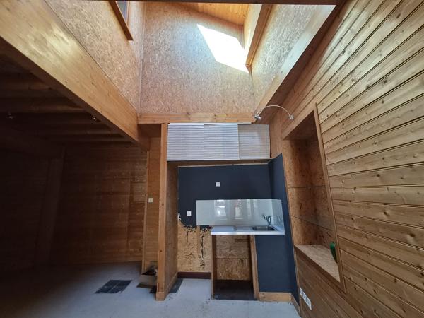 Immeuble Doue En Anjou 6 pièce(s)