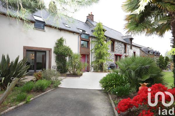 Maison 8 pièces de 237 m² à Amanlis (35150)