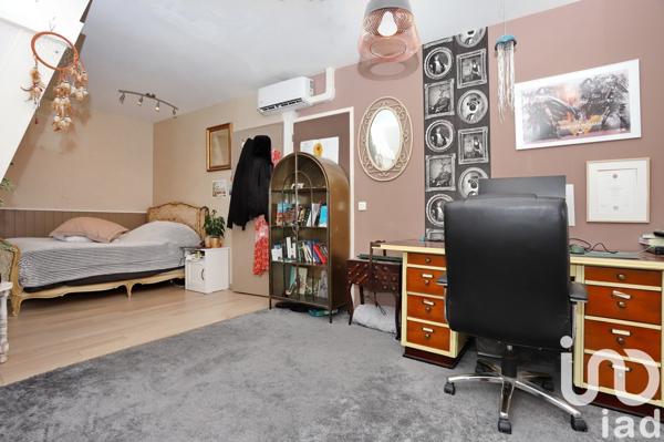 Maison 8 pièces de 237 m² à Amanlis (35150)