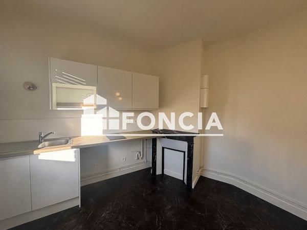 Location Studio 28.1 m² - RUE LOUIS BLANC Rouen 76100