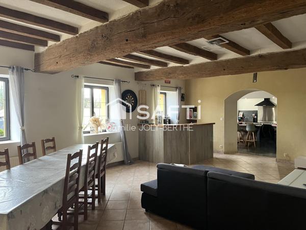 MAISON LONGERE DE PLAIN PIED 174 M² - SECTEUR AVESSÉ / 72350