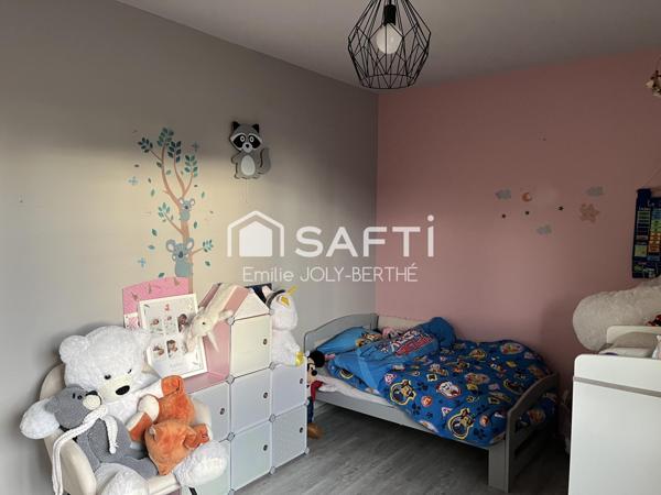 MAISON LONGERE DE PLAIN PIED 174 M² - SECTEUR AVESSÉ / 72350