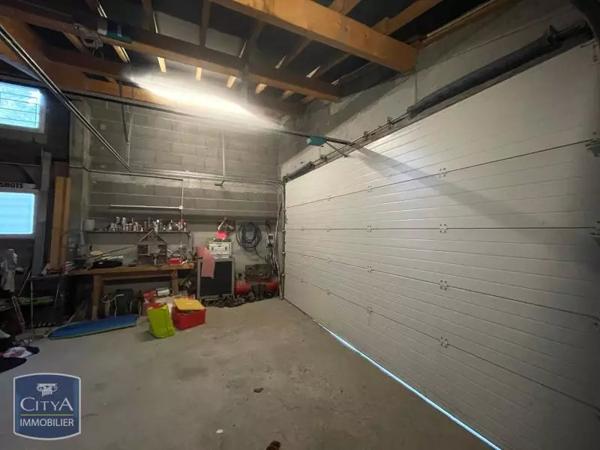 Maison à louer 6 pièces 199.35m²