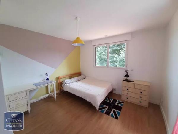 Maison à louer 6 pièces 199.35m²