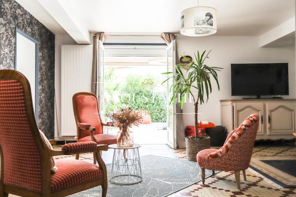 VILLA D'EXCEPTION VUE MER - A DEUX PAS DE LA PLAGE -