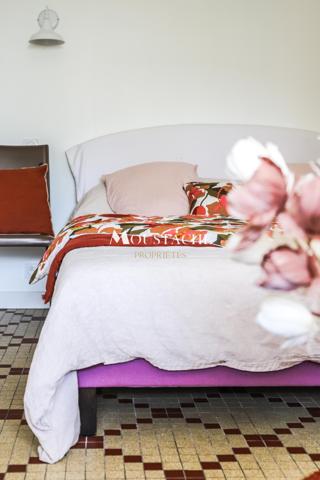 VILLA D'EXCEPTION VUE MER - A DEUX PAS DE LA PLAGE -