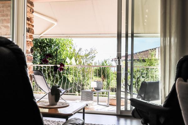 VILLA D'EXCEPTION VUE MER - A DEUX PAS DE LA PLAGE -