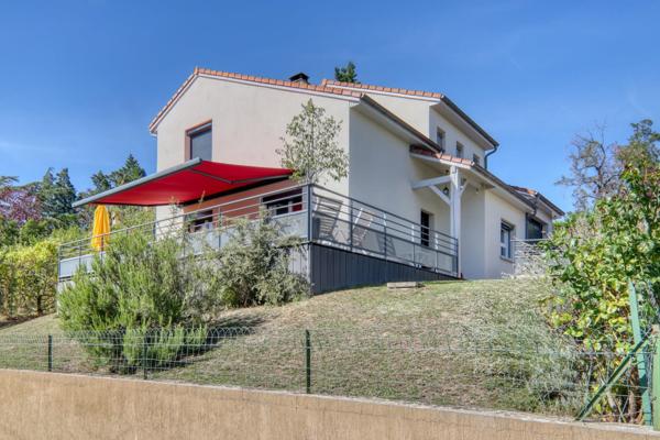 Maison de type 5 jardin, terrasse, garage